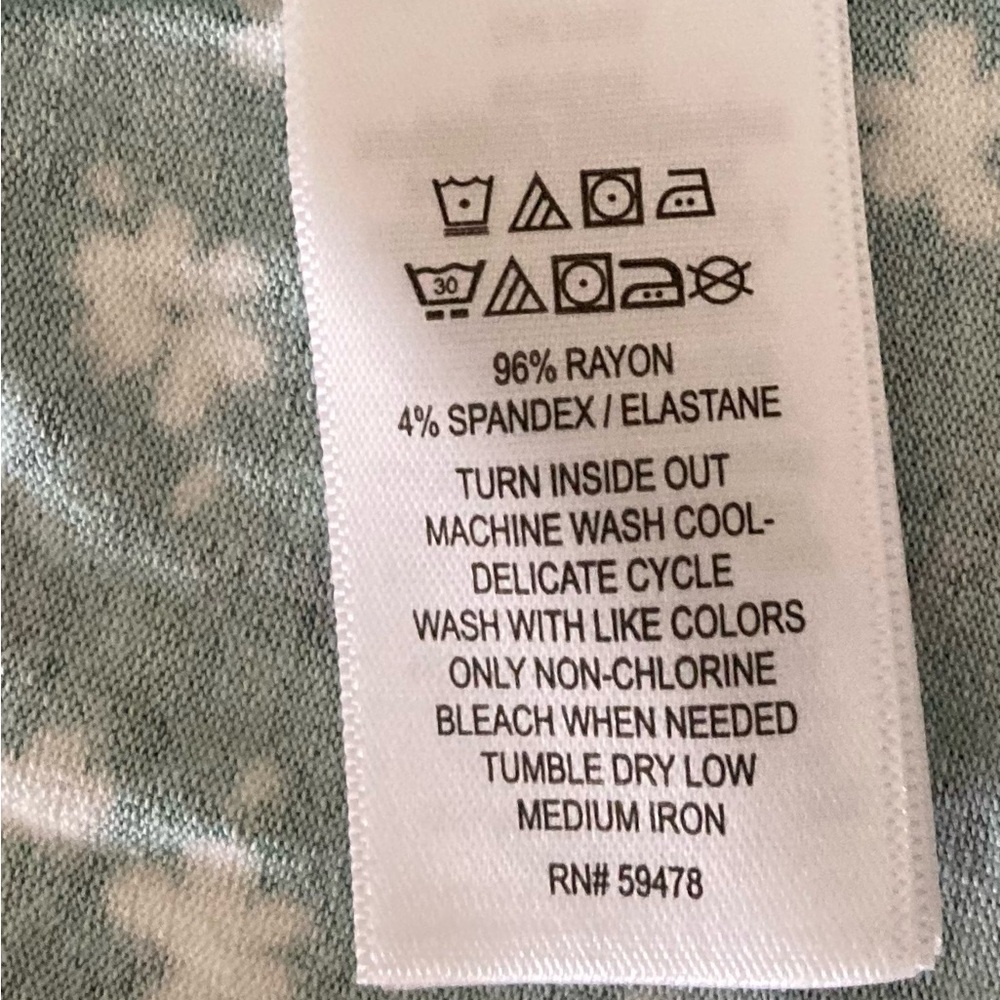 NWT Cynthia Rowley green floral sleeveless V-neck mini dress, size medium - Picture 11 of 11